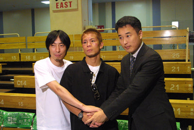 Signed with Yuki Nasu (Boxing)